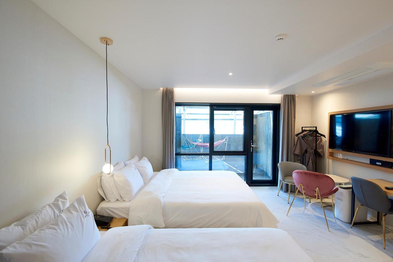 Bonathree Hotel ปูซาน ภายนอก รูปภาพ